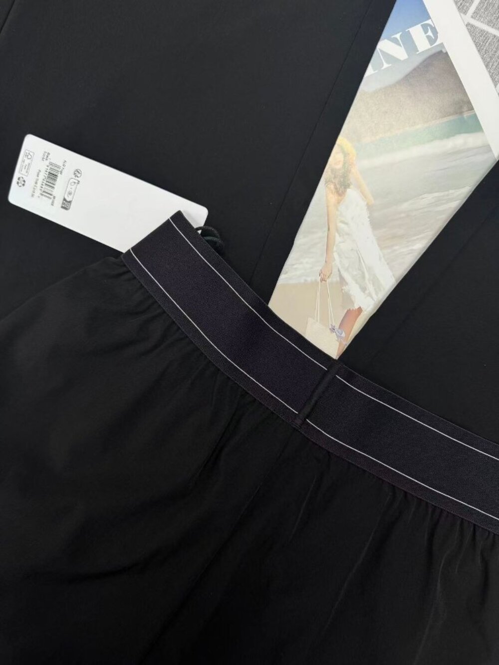 Brand new ALO Yoga 🥤 Women's Black Trouser  (Regular)  😀 - Picture 3 of 9